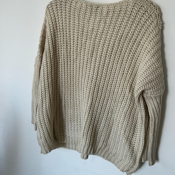 Cliche Chucky Beige Soft Knit Creme Beige Sweater Large - Picture 9 of 14